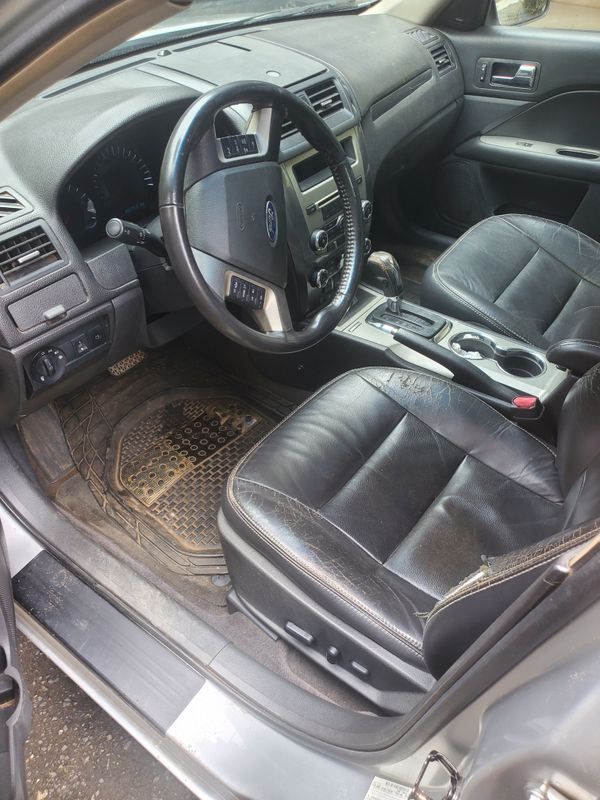 Thumbnail 3 of 2012 FORD Fusion